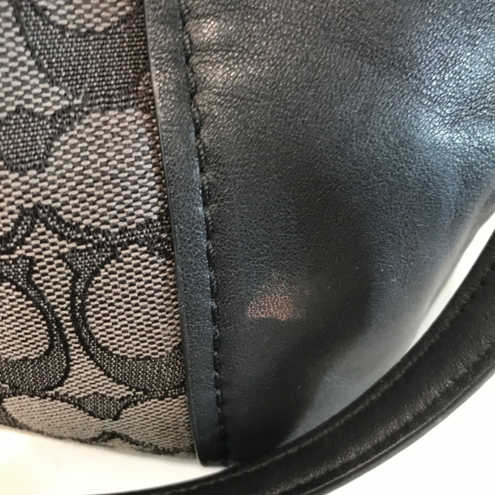 Coach Purse - Picture 5 of 8